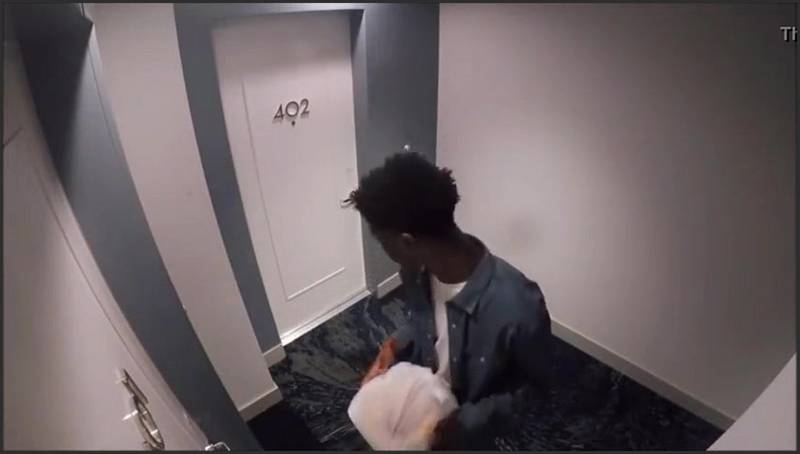 Kinsey Wolanski stopft blondem Luder das Arschloch