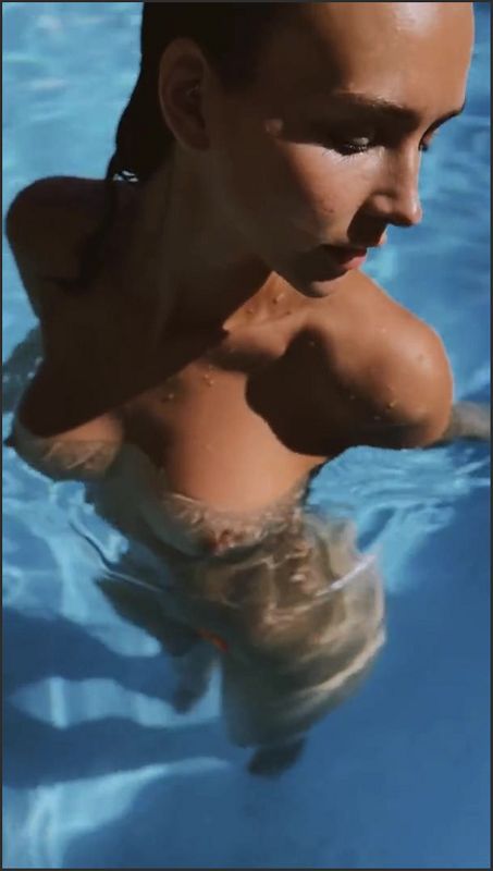 Rachel Cook Fucking In The Pool